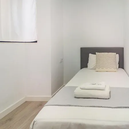 Ciutat Vella - Market Pza Reina Apartment Valencia